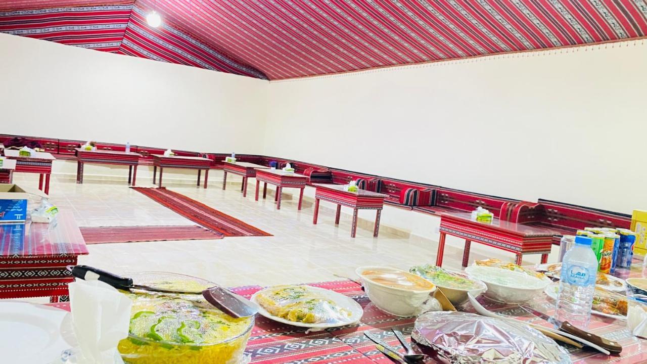 Rum Jordan Camp And Tours Wadi Rum Esterno foto