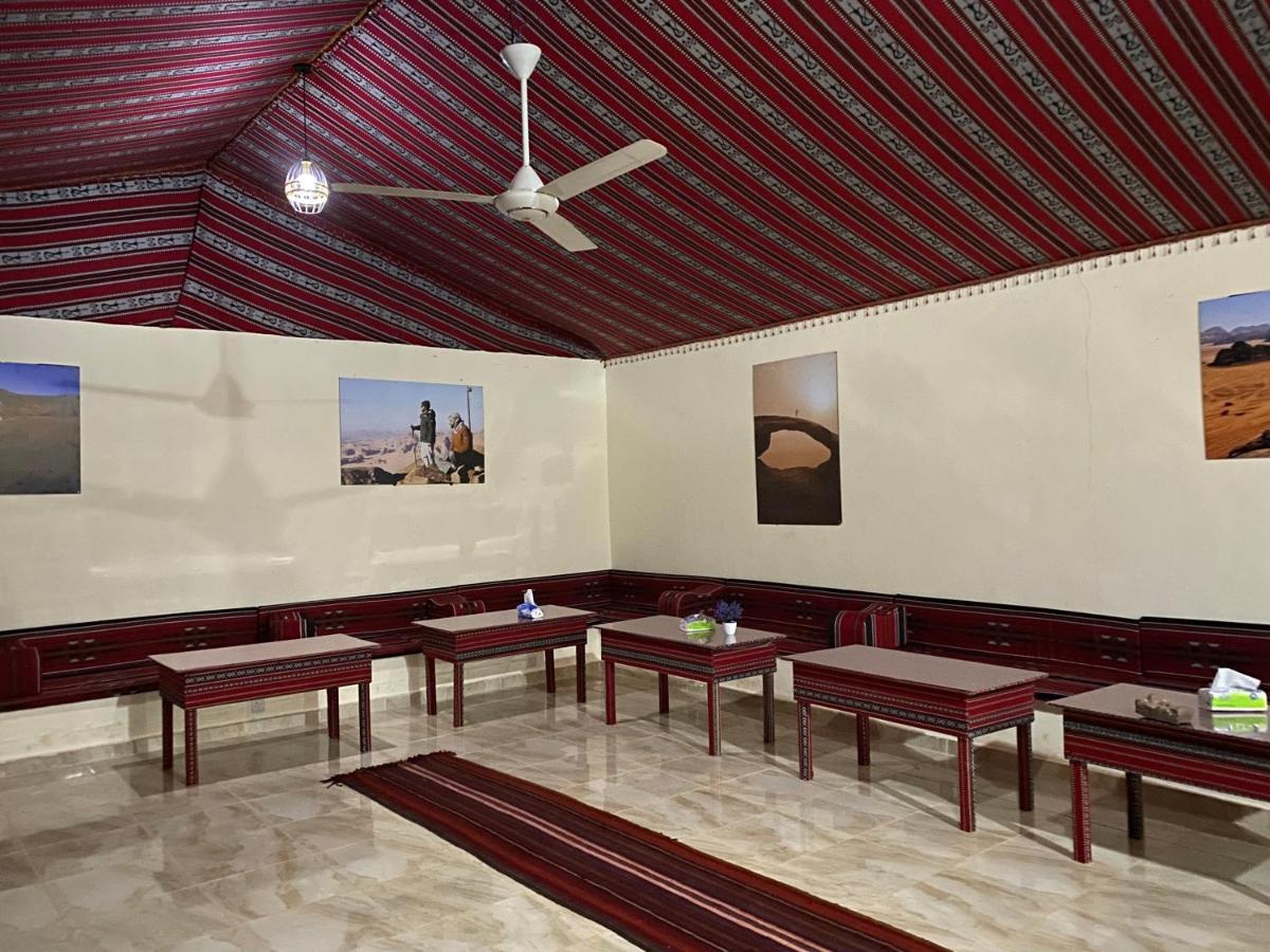Rum Jordan Camp And Tours Wadi Rum Esterno foto