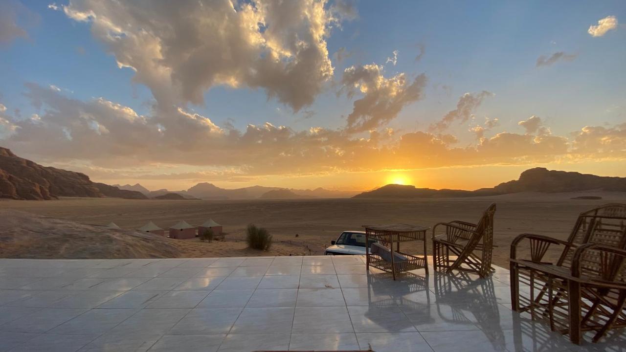 Rum Jordan Camp And Tours Wadi Rum Esterno foto