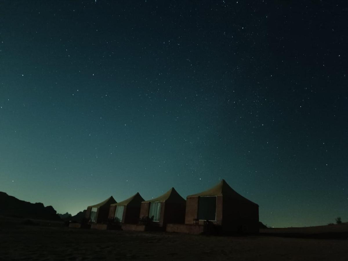 Rum Jordan Camp And Tours Wadi Rum Esterno foto