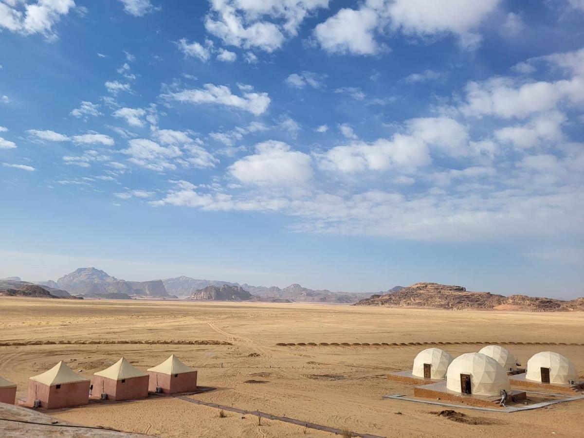 Rum Jordan Camp And Tours Wadi Rum Esterno foto