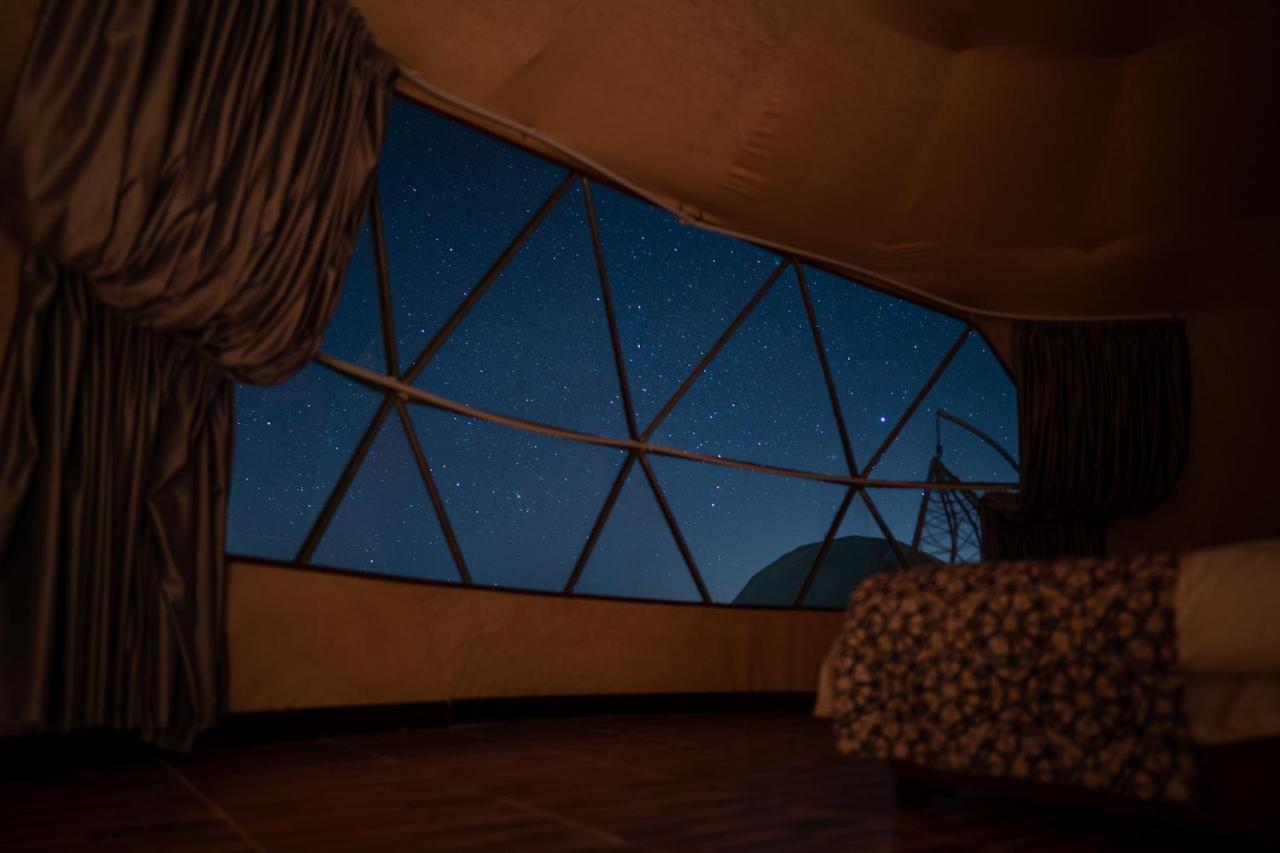 Rum Jordan Camp And Tours Wadi Rum Esterno foto
