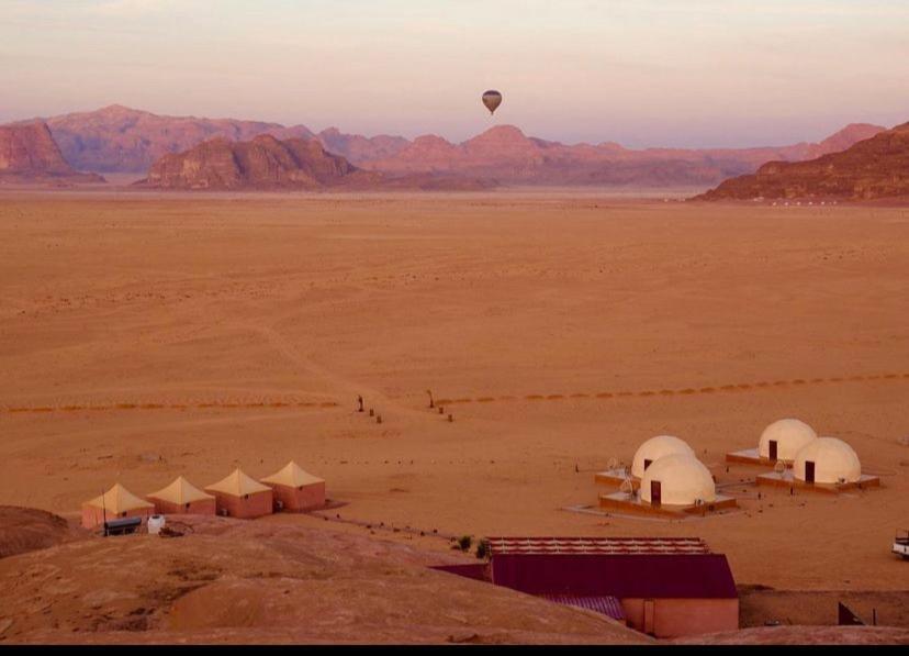 Rum Jordan Camp And Tours Wadi Rum Esterno foto