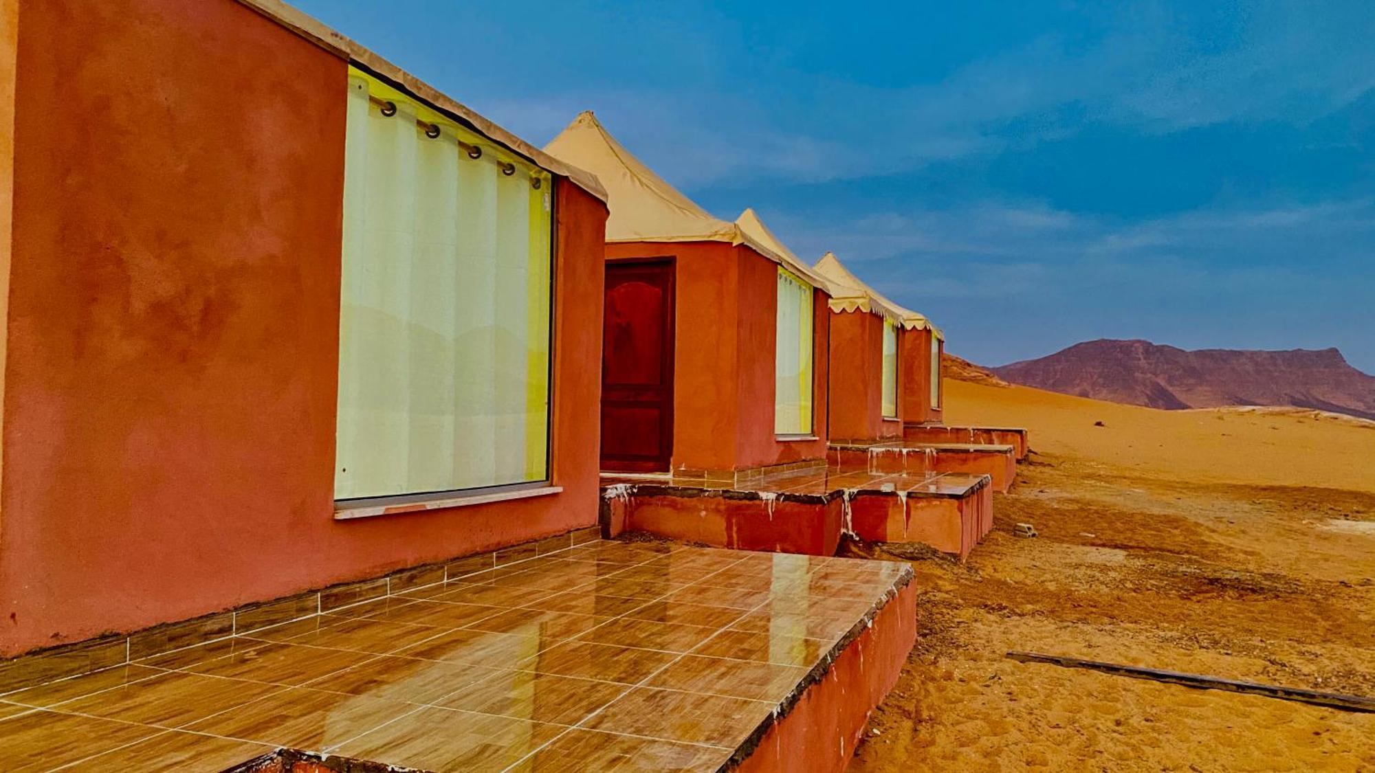Rum Jordan Camp And Tours Wadi Rum Camera foto